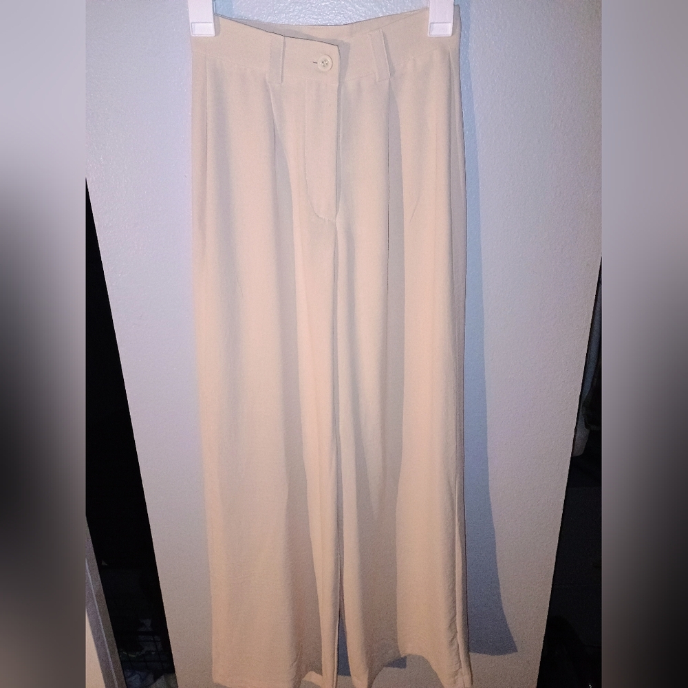 PrettyLittleThing Beige Wide Leg Trousers